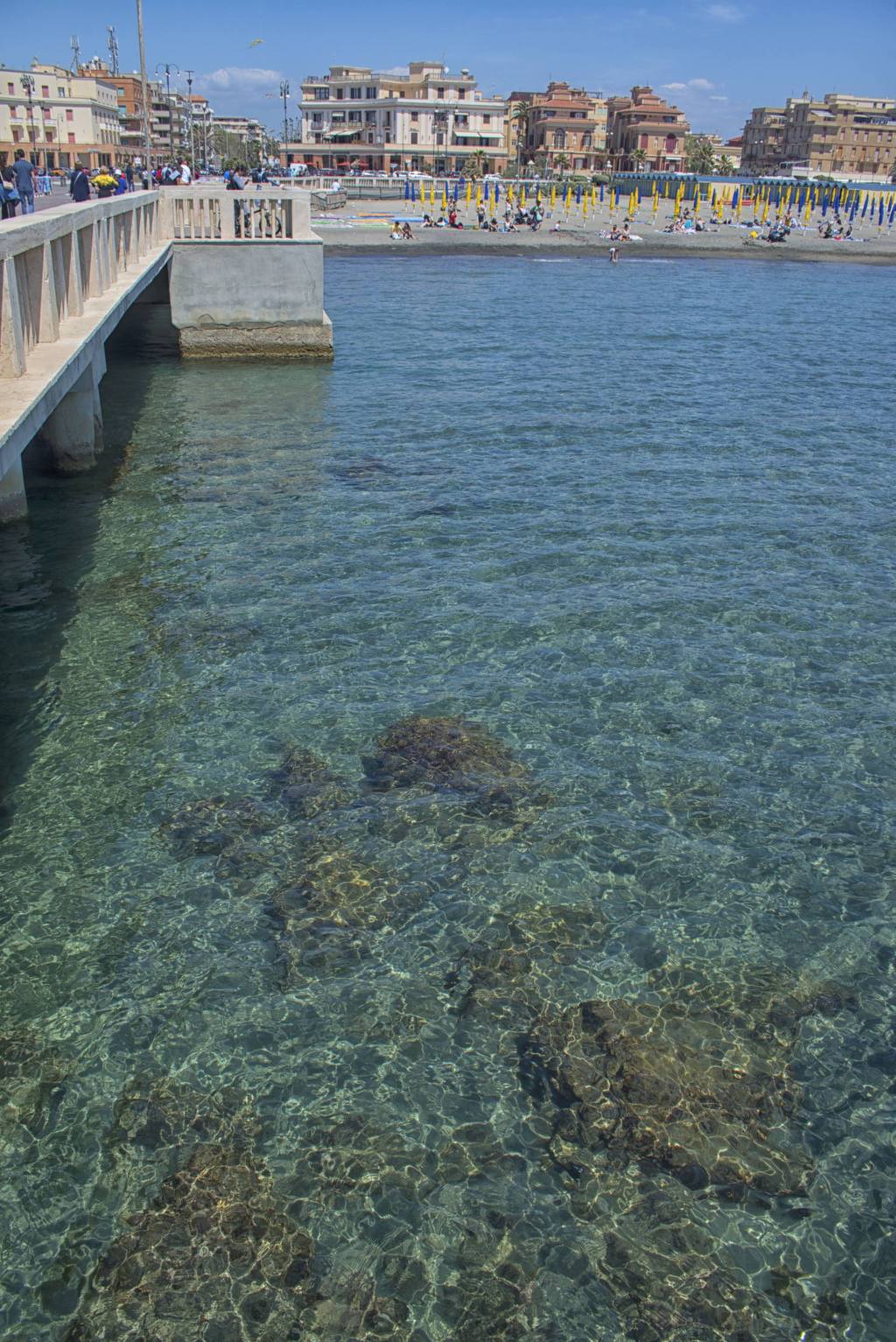 Il blu Ostia ormai  una sicurezza, firmata dal decreto di Balneazione 2022